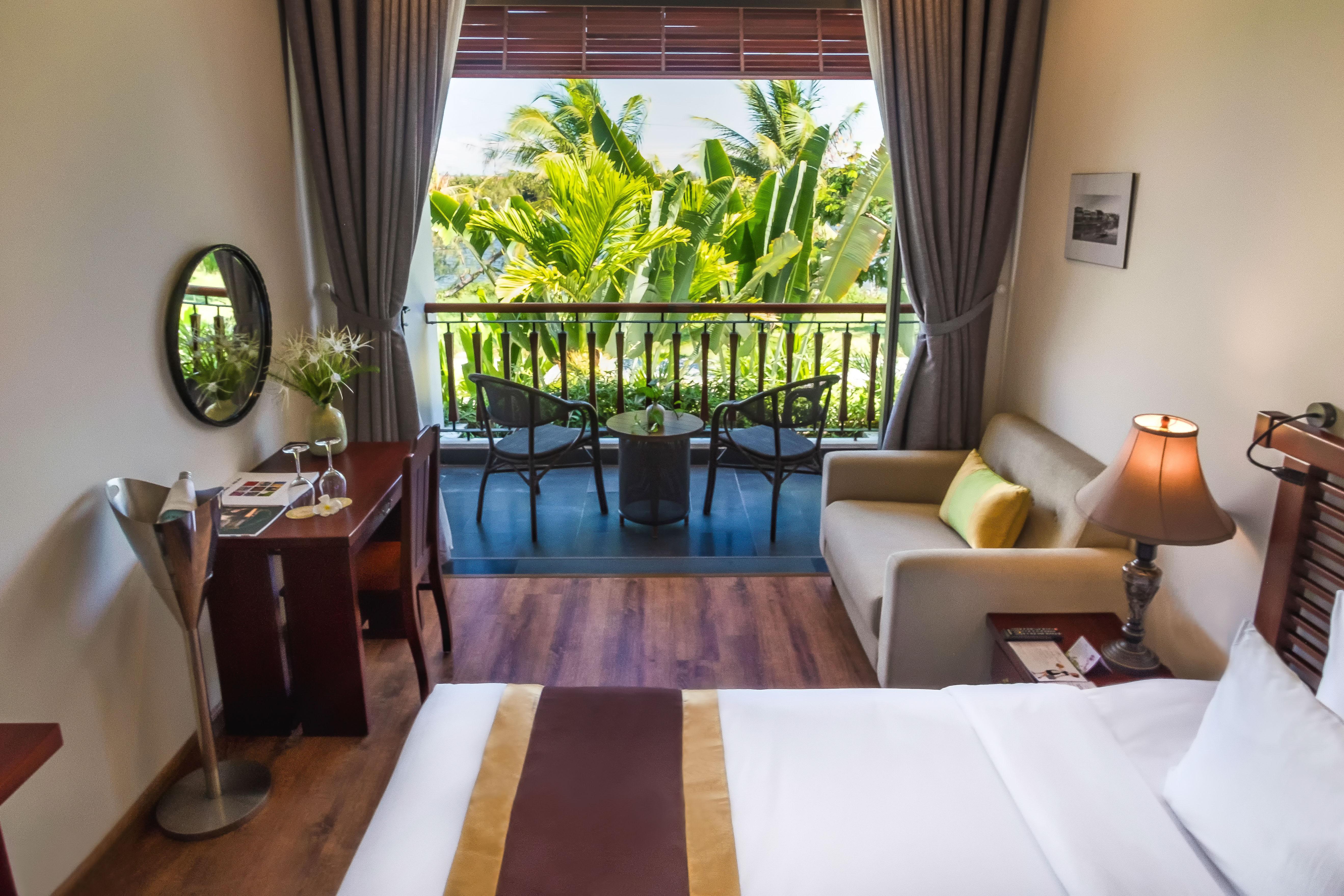 ซิลค์ เซนซ์ ฮอยอัน ริเวอร์ รีสอร์ต Hotel ภายนอก รูปภาพ