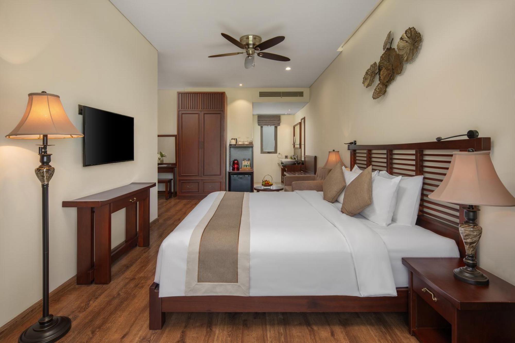 ซิลค์ เซนซ์ ฮอยอัน ริเวอร์ รีสอร์ต Hotel ภายนอก รูปภาพ