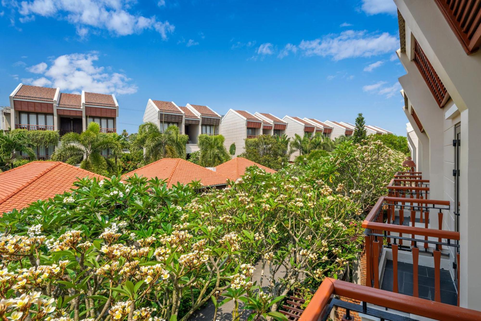 ซิลค์ เซนซ์ ฮอยอัน ริเวอร์ รีสอร์ต Hotel ภายนอก รูปภาพ