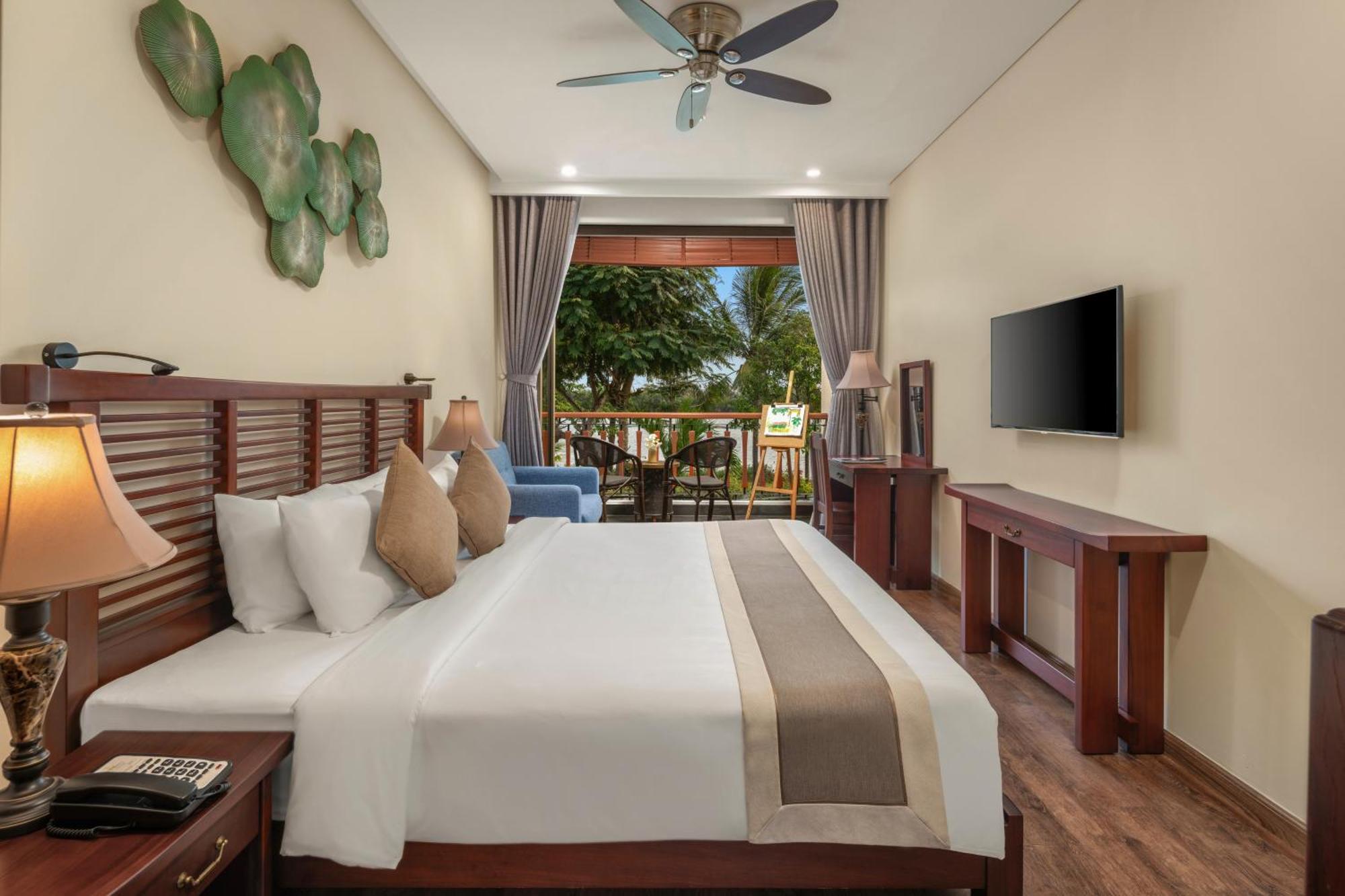 ซิลค์ เซนซ์ ฮอยอัน ริเวอร์ รีสอร์ต Hotel ภายนอก รูปภาพ