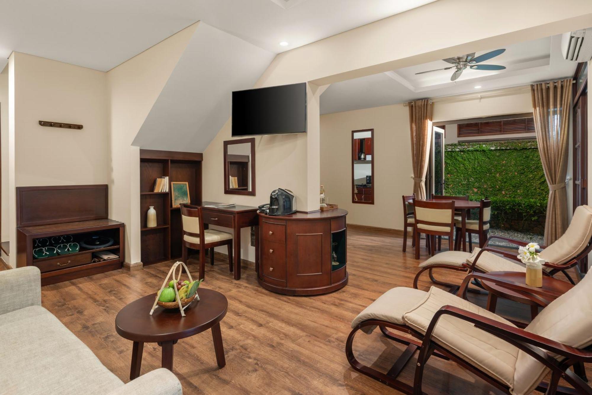 ซิลค์ เซนซ์ ฮอยอัน ริเวอร์ รีสอร์ต Hotel ภายนอก รูปภาพ